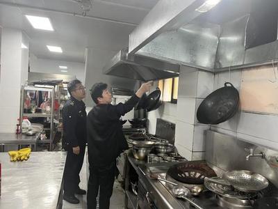 强化餐饮油烟单位管理,助力打赢蓝天保卫战